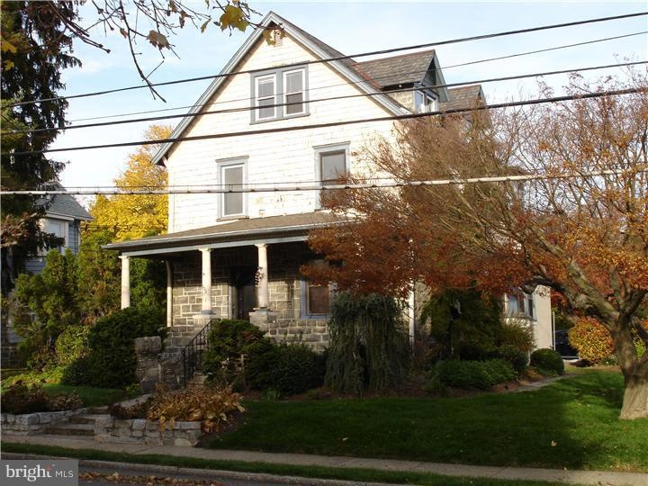 225 Burmont Rd unit 2, Drexel Hill, PA 19026 - photo 1