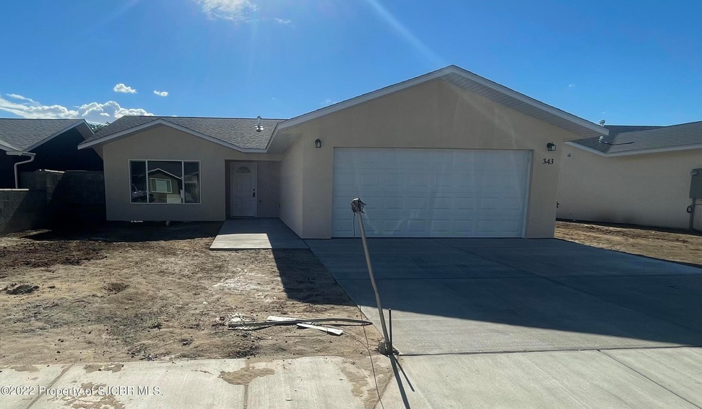 343 Valle Bonita Dr, Farmington, NM 87401 - photo 1