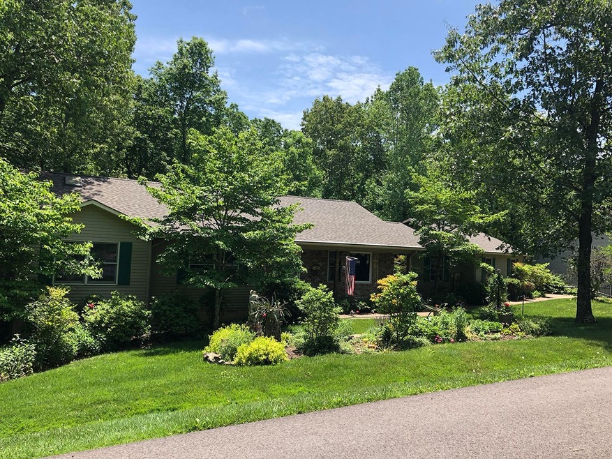 186 Canterbury Dr, Crossville, TN 38558 - photo 1