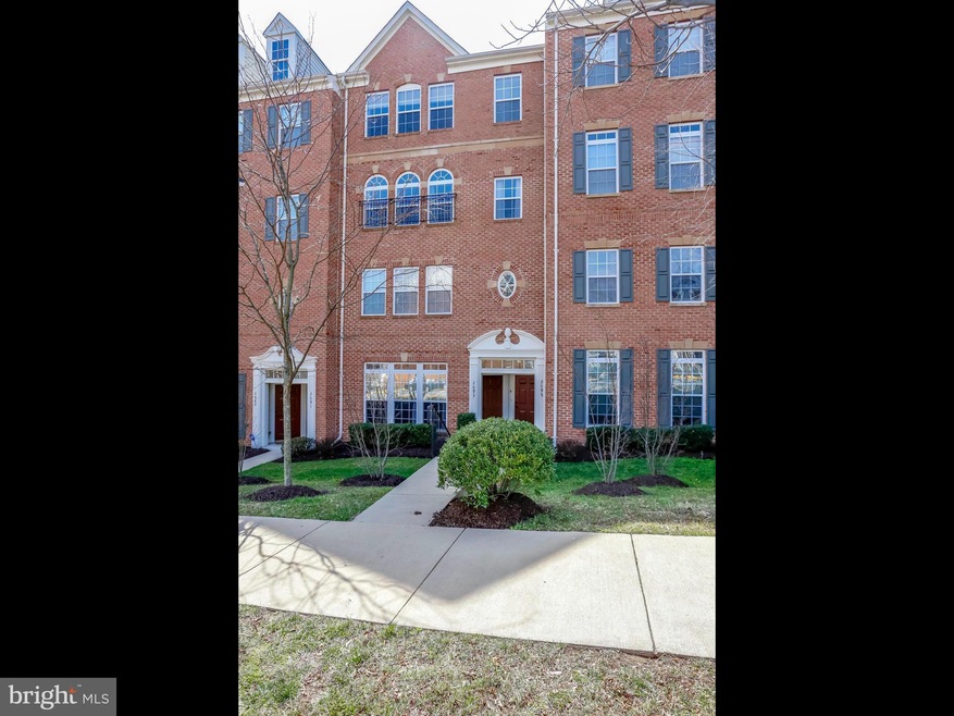 2695 Sheffield Hill Way unit 157, Woodbridge, VA 22191 - photo 1