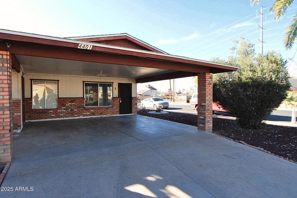 4401 E Contessa St unit 1, Mesa, AZ 85205 - photo 1