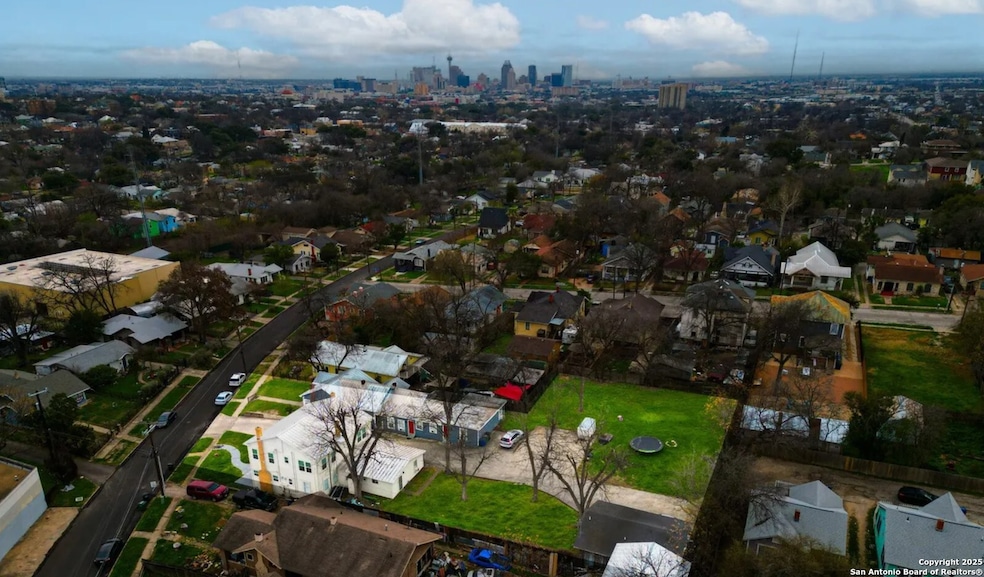 1017 Aganier Ave unit 2, San Antonio, TX 78212 - photo 1