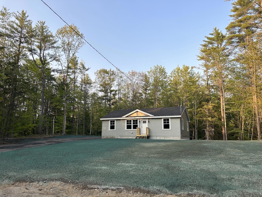 150 Grandview Dr, Limerick, ME 04048 - photo 1