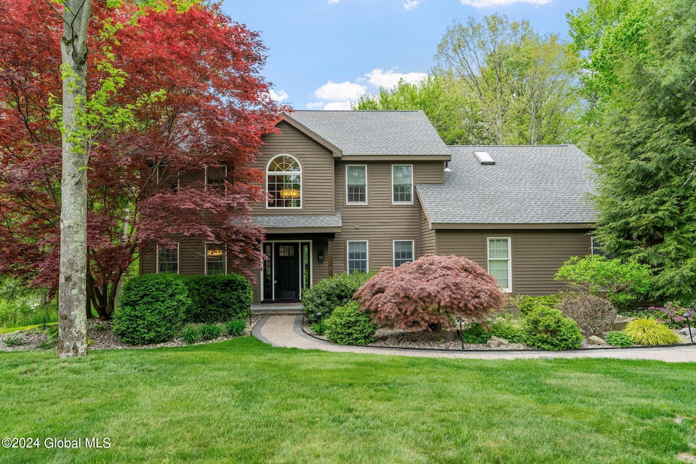 1-web-or-mls-2736-doelner-circle