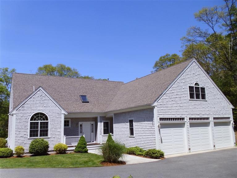 16 Quissett Cir, Falmouth, MA 02540 - photo 1