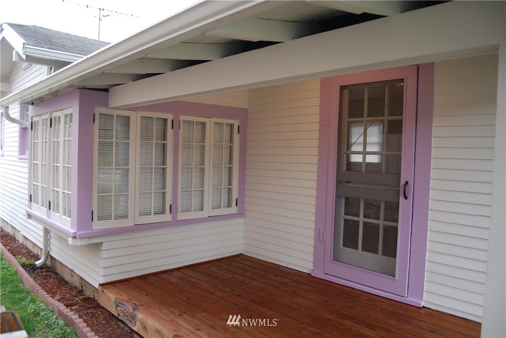 121 van Scoyoc Ave SW, Orting, WA 98360 - photo 1