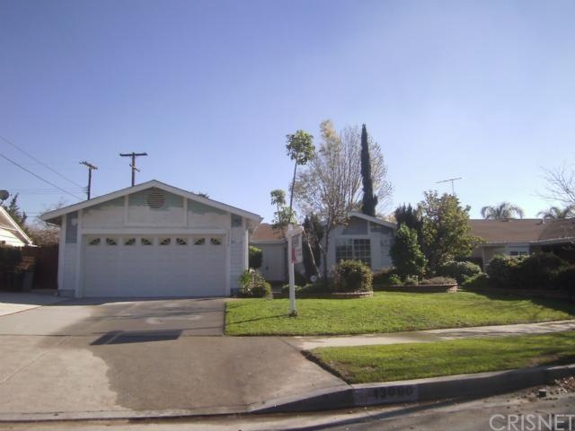 13090 Harps St, Sylmar, CA 91342 - photo 1