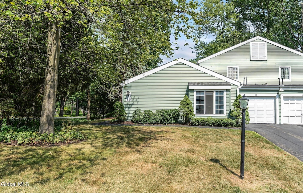 22 Leaf Rd unit 22, Delmar, NY 12054 - photo 1