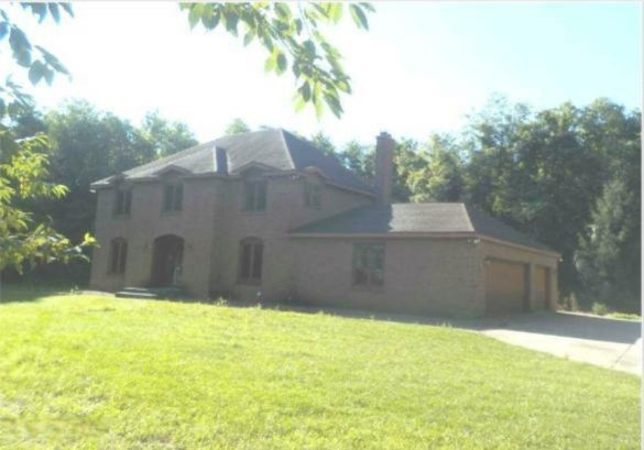 Sudbury-Front of house