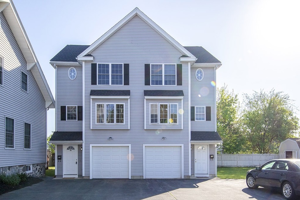 20 Dana St unit 1, Lowell, MA 01850 - photo 1