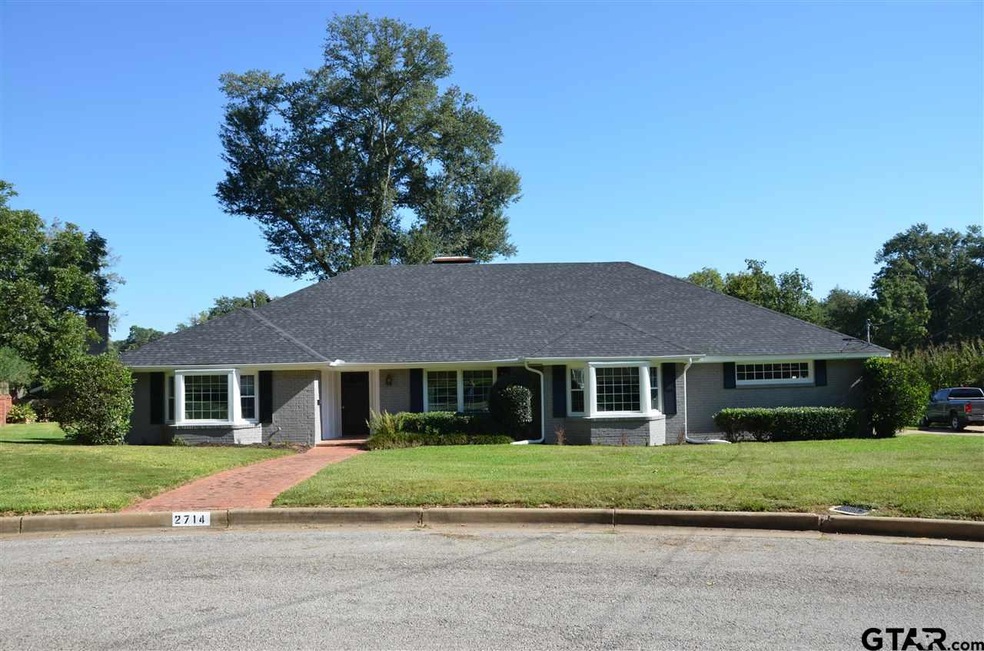 2714 2714 Pecan Dr, Tyler, TX 75701 - photo 1