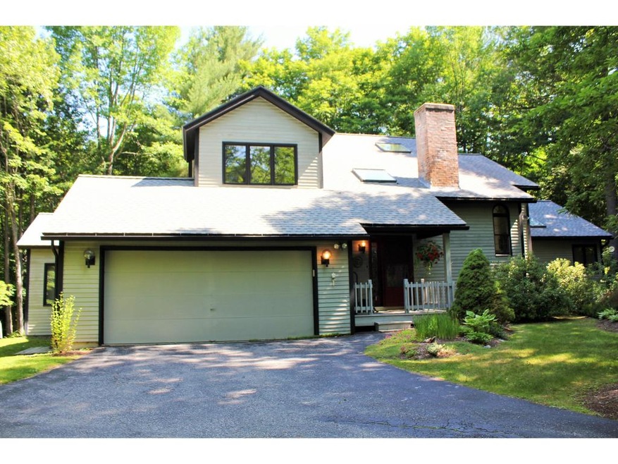 754 Hartford Ave, White River Junction, VT 05001 - photo 1