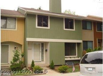 18502 Owl Run Way, Germantown, MD 20874 - photo 1