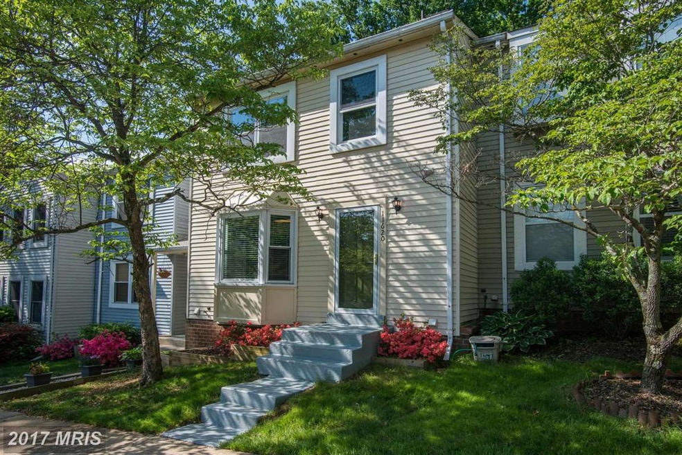 11620 Summer Oak Dr, Germantown, MD 20874 - photo 1