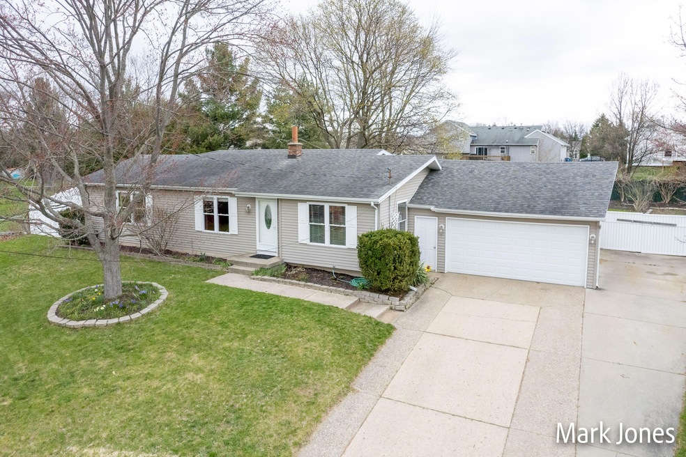 2865 Metry Court NE, Grand Rapids, MI-1
