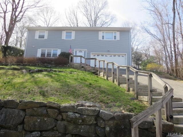 28 Angelus Dr, Greenwich, NY 06831 - photo 1