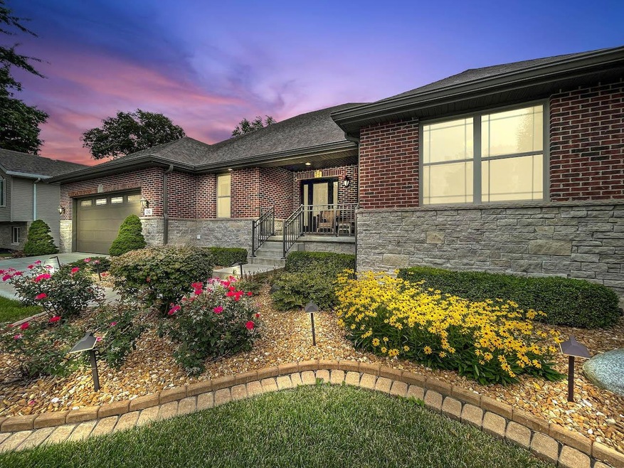 241 N Elgin St, Griffith, IN 46319 - photo 1