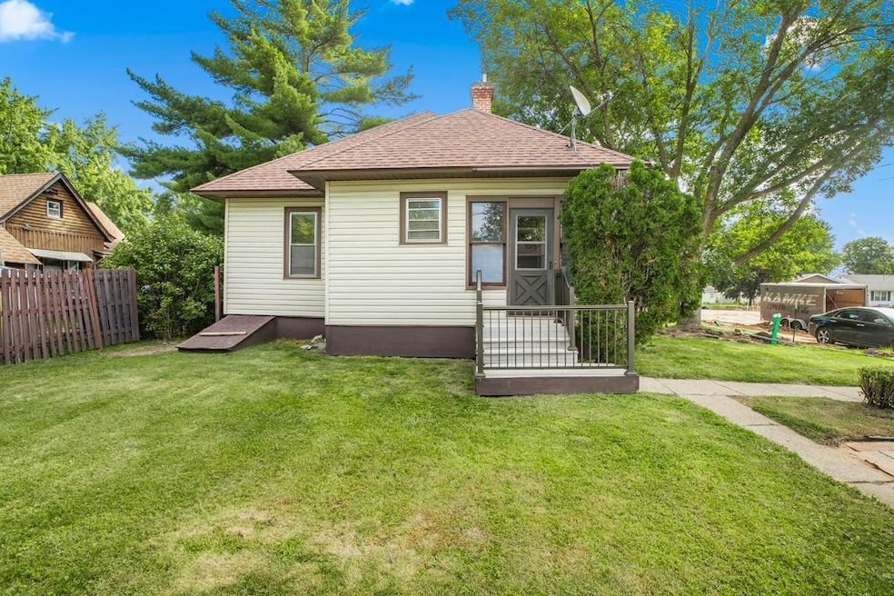 For Sale $219,900 • Co-Listing Agent