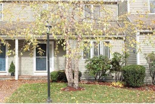 433 Main St unit 4, Medfield, MA 02052 - photo 1