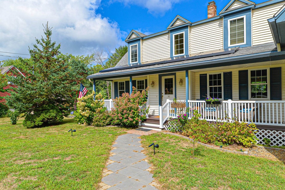 30 Folsom Dr, Newmarket, NH 03857 - photo 1