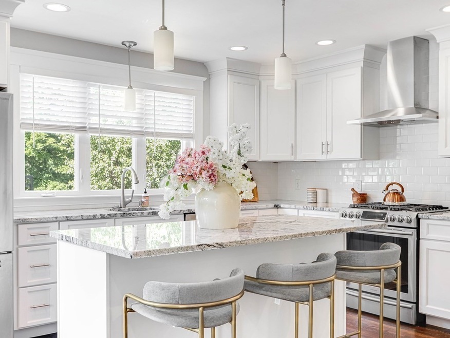 Sold $950,000 • Co-Listing Agent