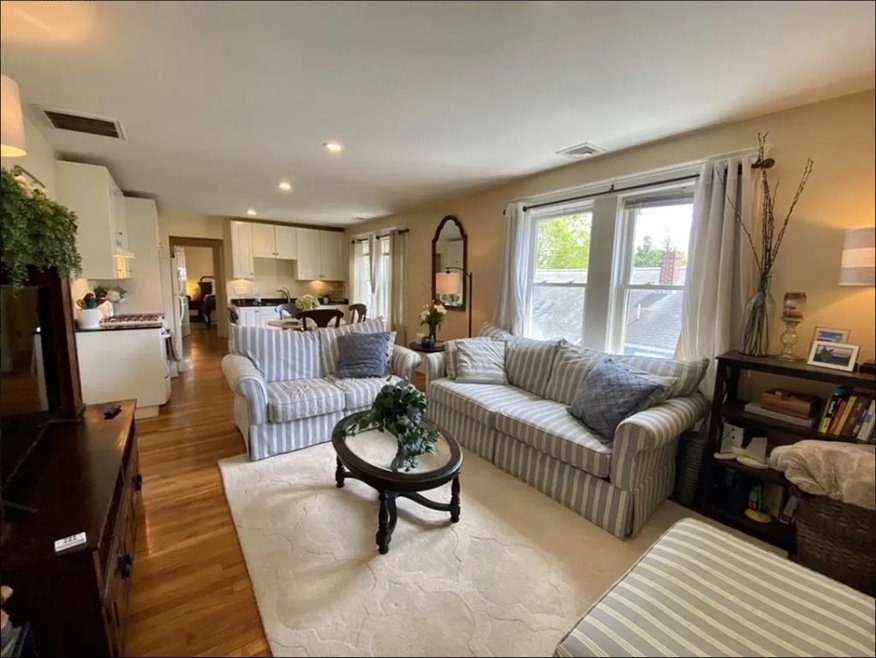 38 Grossman St unit 2R, Quincy, MA 02169 - photo 1