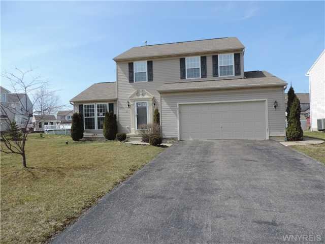 Exterior Front. The lot is irregularly shaped. App