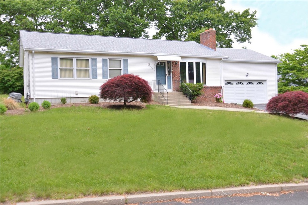 247 Elena St, Cranston, RI 02920 - photo 1