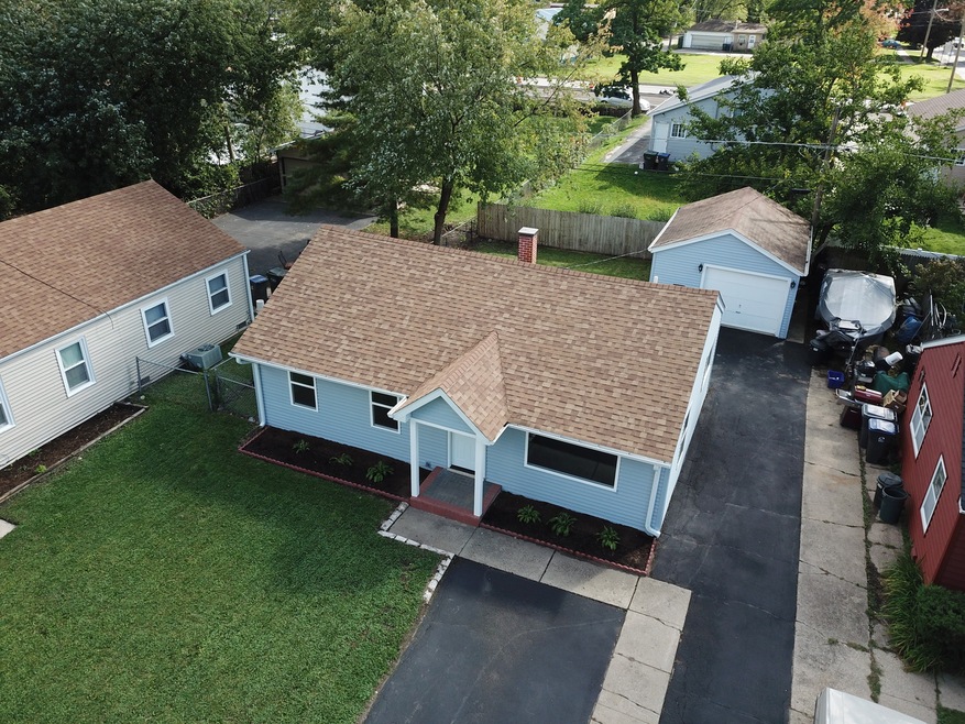 1701 Lyons Ct, Waukegan, IL 60085 - photo 1