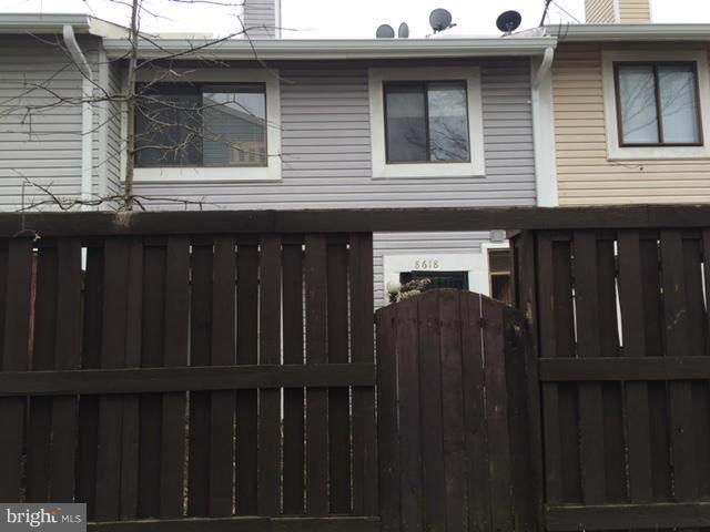 8618 Village Way unit 5, Alexandria, VA 22309 - photo 1