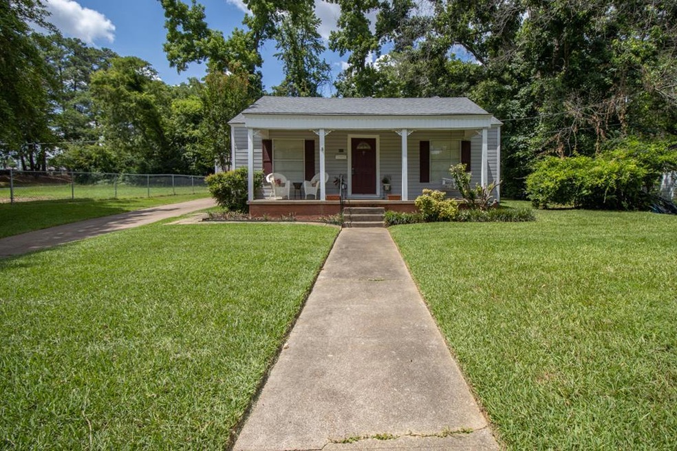 408 Loftin St, Tyler, TX 75701 - photo 1