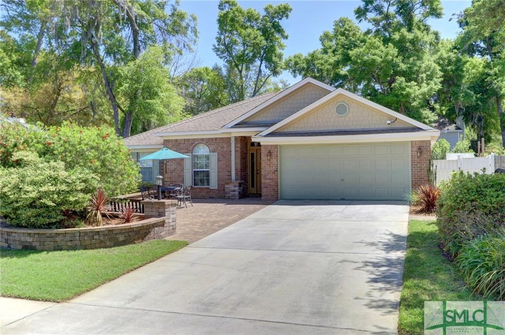 136 Druid Cir, Savannah, GA 31410 - photo 1