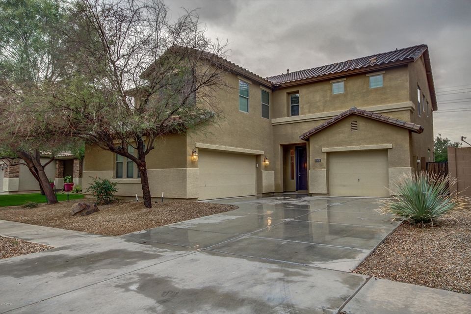 3322 w 90th