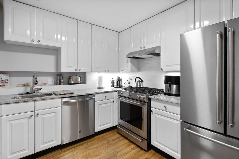 84 Prince St unit 1C, Boston, MA 02113 - photo 1