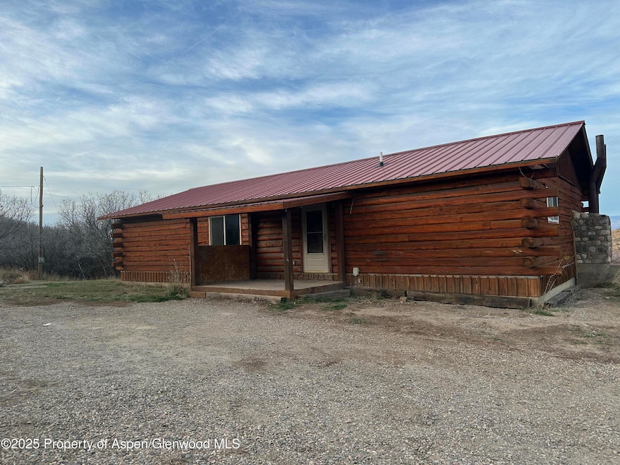 695 Highland Dr, Craig, CO 81625 - photo 1