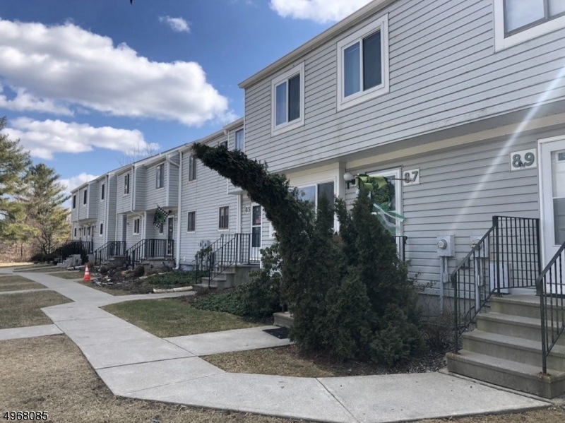 89 Shady Ln, Hamburg, NJ 07419 - photo 1