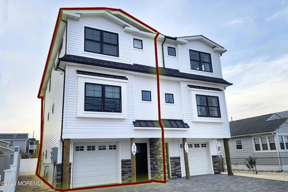 Sold $1,347,000 • Co-Listing Agent