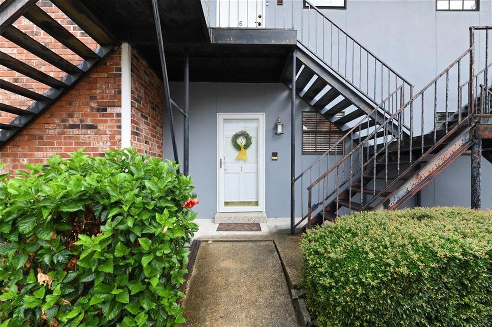 Front Door 1st Floor End Unit