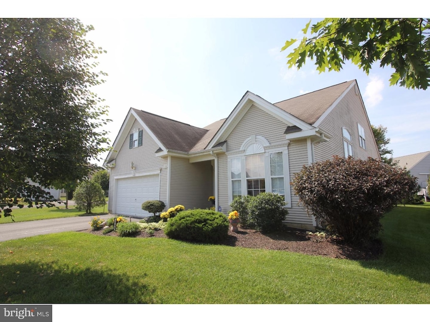 1796 Creek View Ct, Macungie, PA 18062 - photo 1