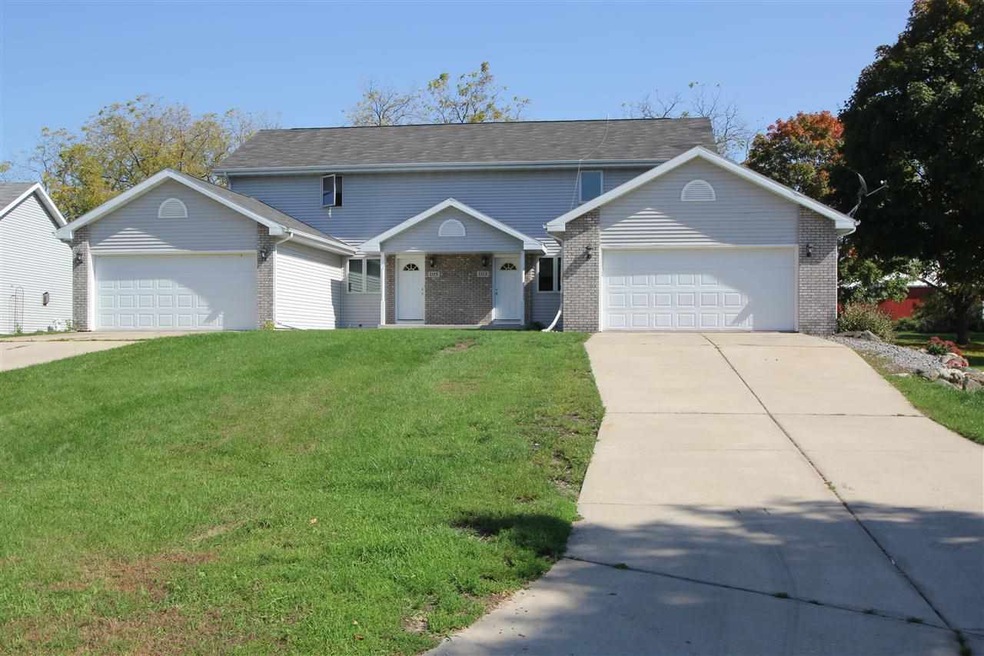 103 Teddy St, Brooklyn, WI 53521 - photo 1