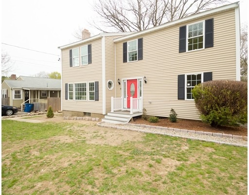 8 Tangen St, Randolph, MA 02368 - photo 1