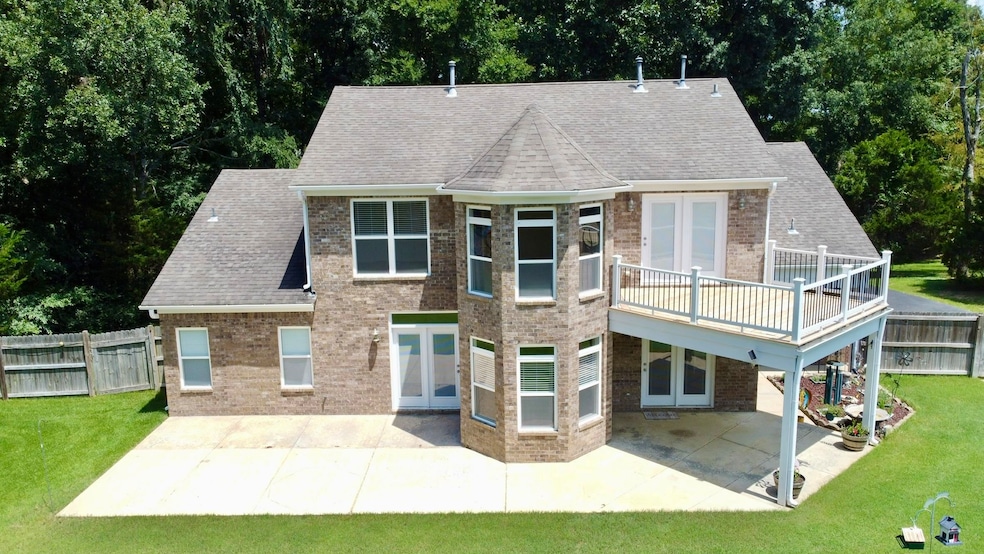 For Sale $424,900 • Co-Listing Agent