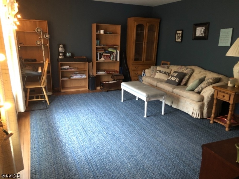 17 Countryside Rd, Columbia, NJ 07832 - photo 1