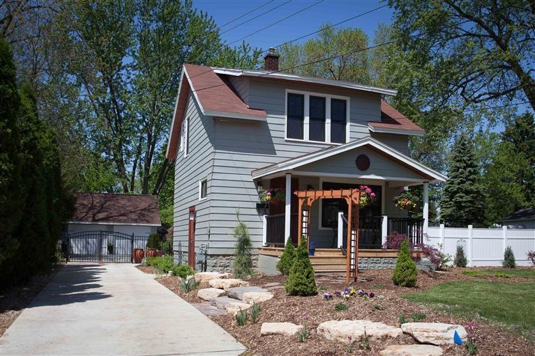 1339 Edith Ave NE, Grand Rapids, MI 49505 - photo 1