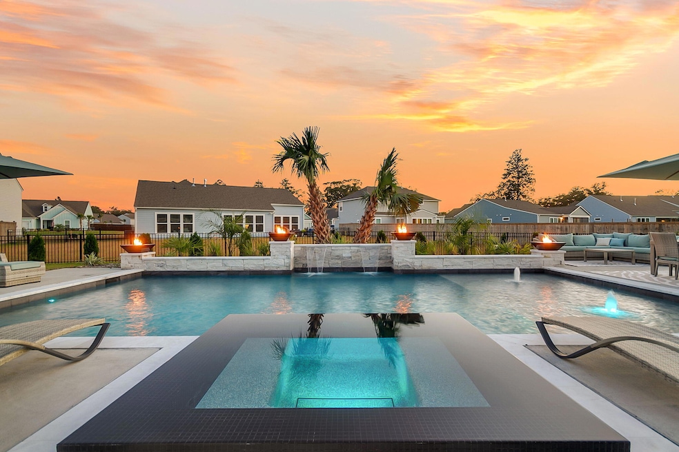 Under Contract $949,000