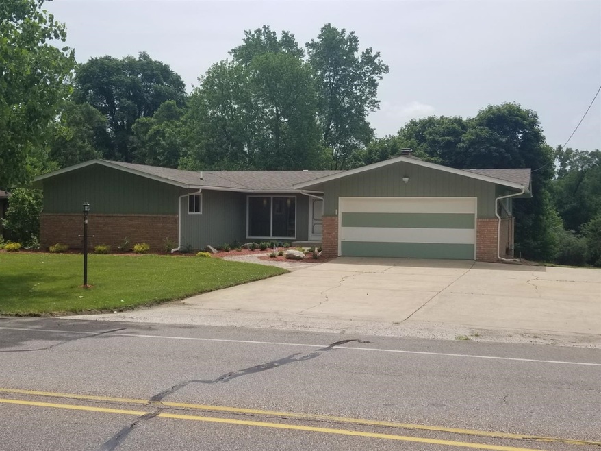 346 W Johnson Rd, La Porte, IN 46350 - photo 1