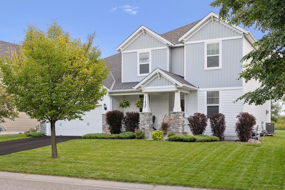 11427 Harness View, Woodbury, MN 55129 - photo 1