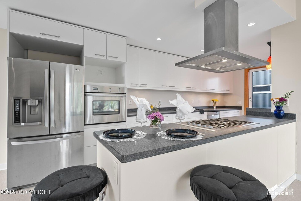 Breakfast Bar Area