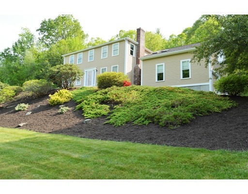 55 N Brookfield Rd, Spencer, MA 01562 - photo 1