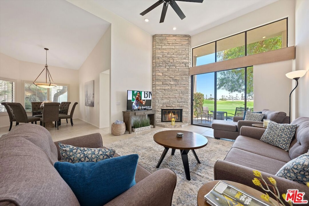 55092 Oak Tree unit A16, La Quinta, CA 92253 - photo 1